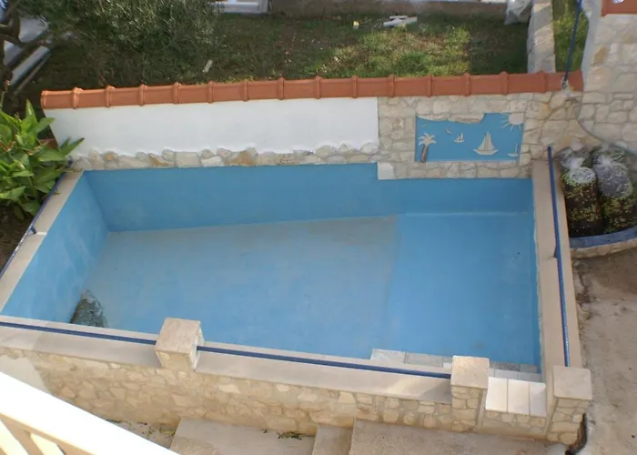 With A Swimming Pool Splitska, Brac - 2889 Apartmán